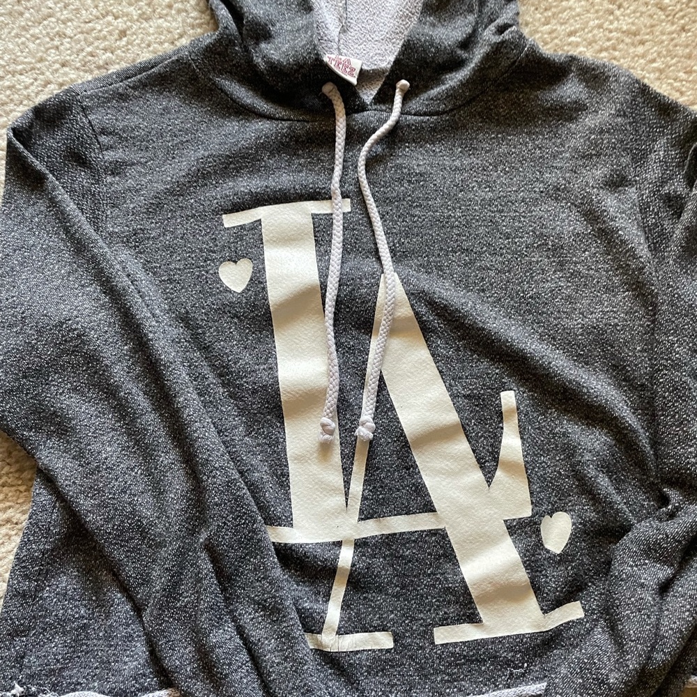 Cropped gray sweater